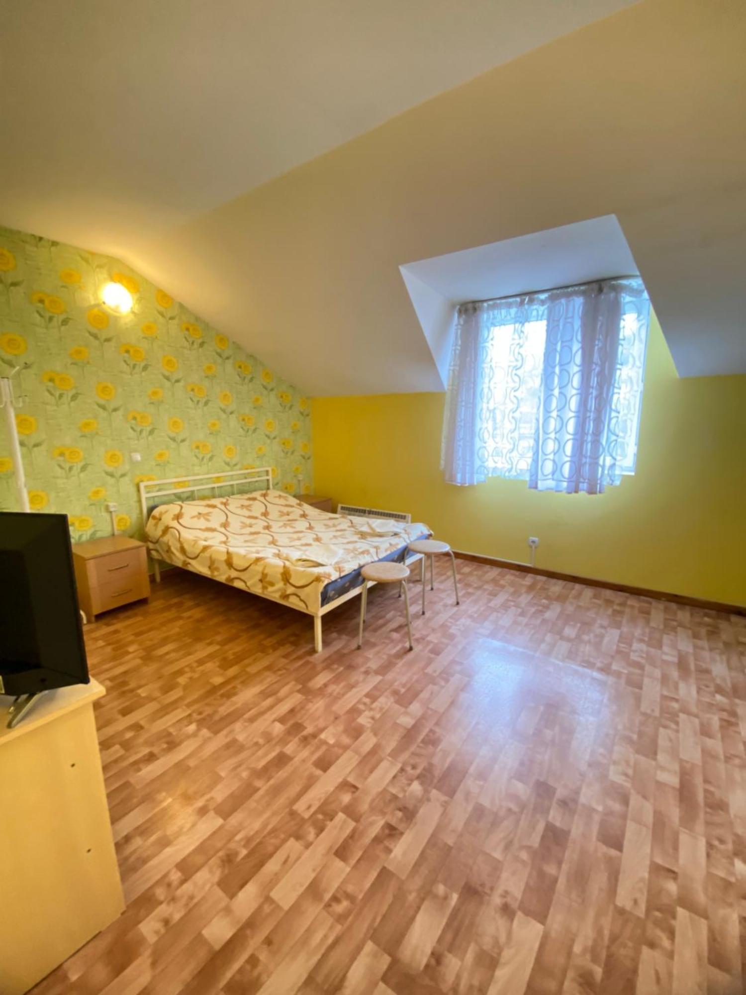 Osobyi Guest House Cholpon-Ata Eksteriør billede